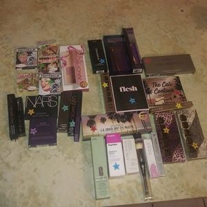 Makeup makeup! Interested in something let me know